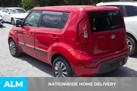 More photos of 2013 Kia Soul at ALM Hyundai Florence, SC