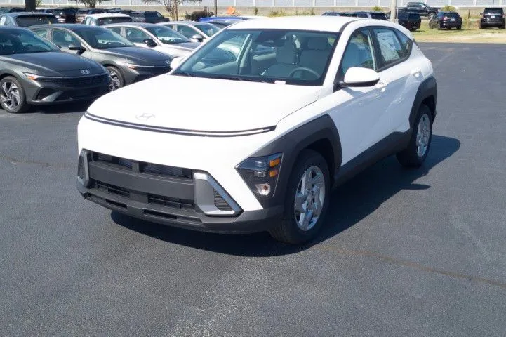 White 2026 Hyundai Kona SE for sale in Florence, SC