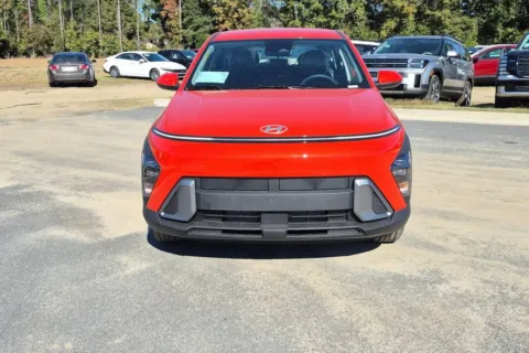 Photos of 2026 Hyundai Kona SE for sale in Florence, SC at ALM Hyundai Florence