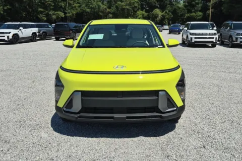 Photos of 2026 Hyundai Kona SE for sale in Florence, SC at ALM Hyundai Florence