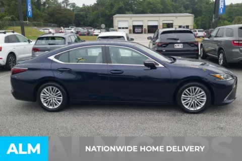 More photos of 2020 Lexus ES 350 at ALM Hyundai Florence, SC