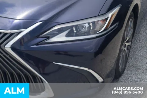 More photos of 2020 Lexus ES 350 at ALM Hyundai Florence, SC