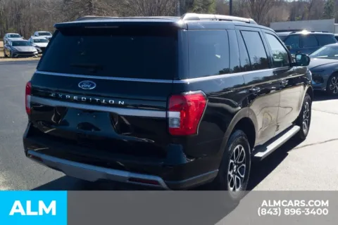 More photos of 2024 Ford Expedition XLT at ALM Hyundai Florence, SC