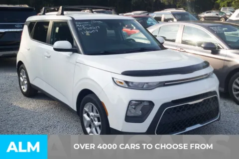Photos of 2022 Kia Soul LX for sale in Florence, SC at ALM Hyundai Florence