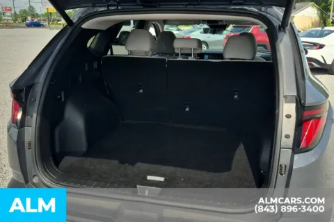 More photos of 2025 Hyundai Tucson SEL at ALM Hyundai Florence, SC