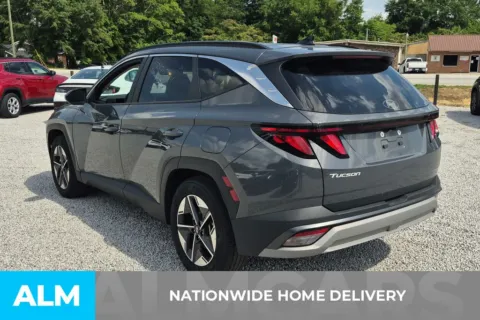 More photos of 2025 Hyundai Tucson SEL at ALM Hyundai Florence, SC