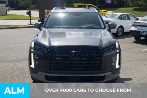 Photos of 2023 Hyundai Palisade Limited for sale in Florence, SC at ALM Hyundai Florence