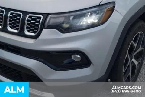 More photos of 2025 Jeep Compass Limited at ALM Hyundai Florence, SC