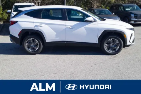 More photos of 2026 Hyundai Tucson Hybrid Blue SE at ALM Hyundai Florence, SC