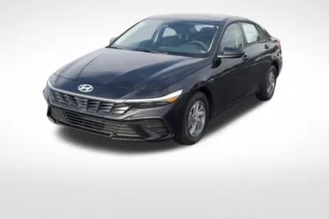 Black 2026 Hyundai Elantra SE for sale in Florence, SC