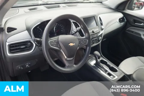 More photos of 2022 Chevrolet Equinox LT at ALM Hyundai Florence, SC