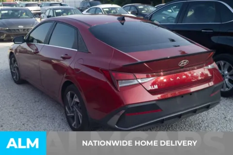 More photos of 2025 Hyundai Elantra SEL Sport at ALM Hyundai Florence, SC