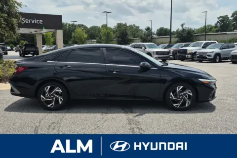 More photos of 2026 Hyundai Elantra Limited at ALM Hyundai Florence, SC
