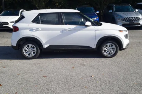 More photos of 2026 Hyundai Venue SE at ALM Hyundai Florence, SC