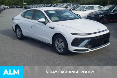 Another view of 2025 Hyundai Sonata SE for sale in Florence, SC at ALM Hyundai Florence