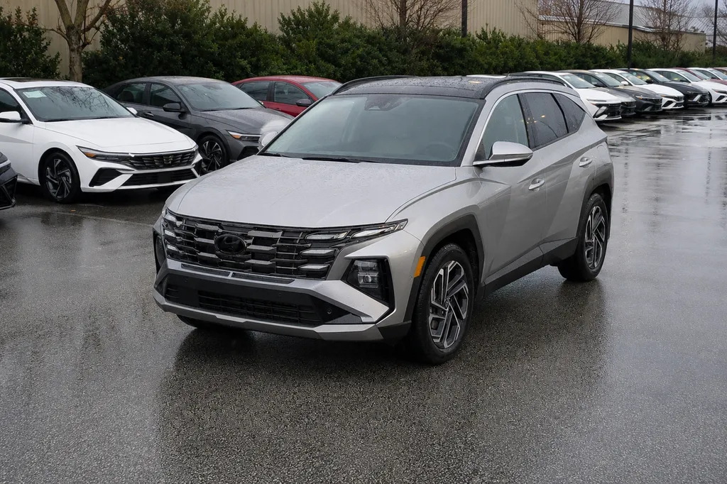 Silver 2026 Hyundai Tucson Hybrid Limited for sale in Florence, SC