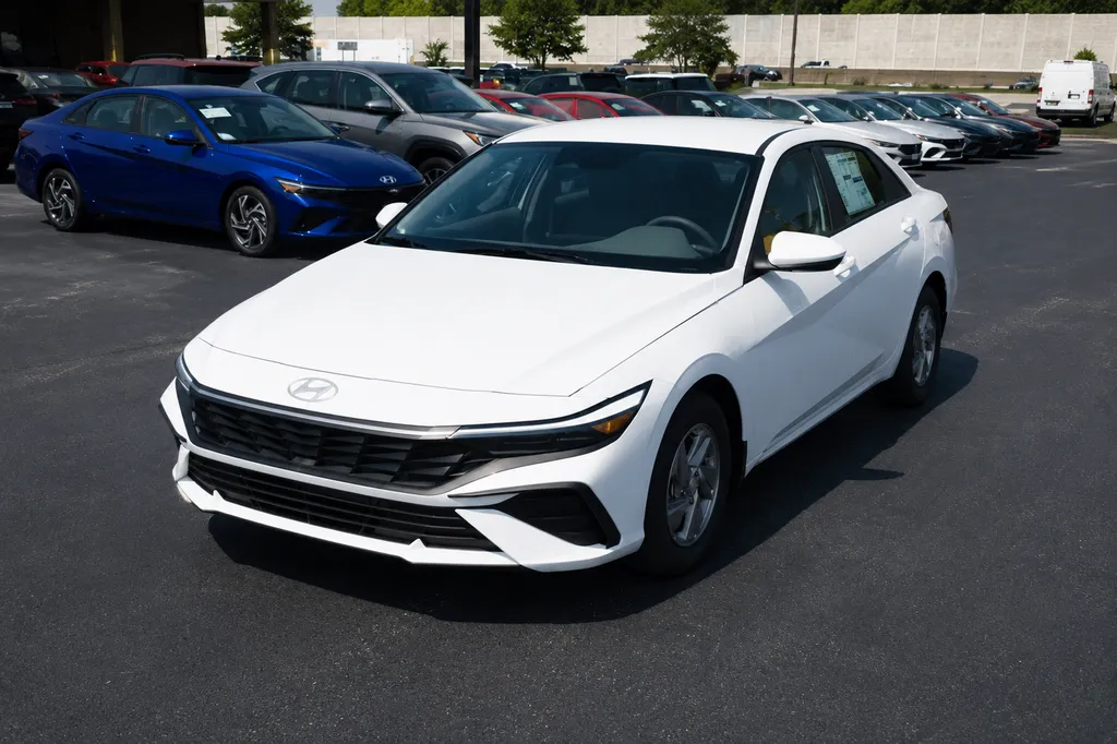 White 2026 Hyundai Elantra SE for sale in Florence, SC