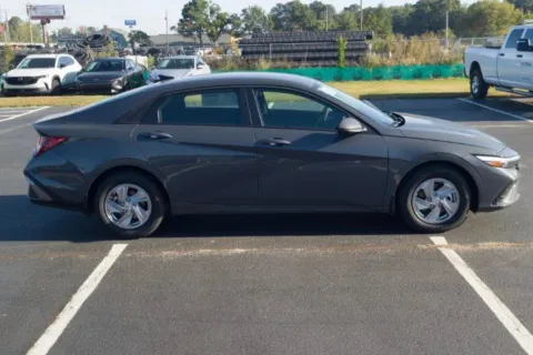 More photos of 2026 Hyundai Elantra SE at ALM Hyundai Florence, SC