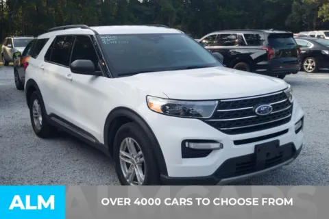 Photos of 2022 Ford Explorer XLT for sale in Florence, SC at ALM Hyundai Florence