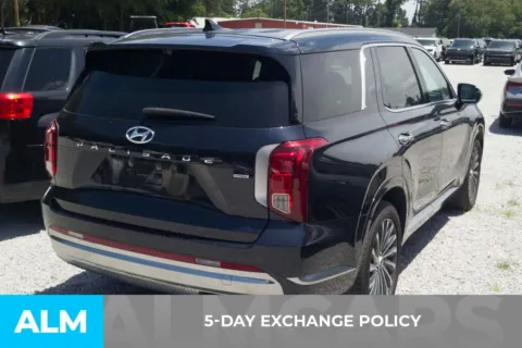 Another view of 2024 Hyundai Palisade Calligraphy for sale in Florence, SC at ALM Hyundai Florence