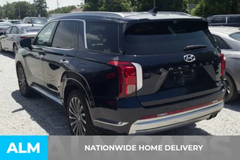 More photos of 2024 Hyundai Palisade Calligraphy at ALM Hyundai Florence, SC