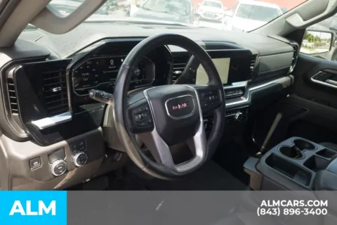 More photos of 2025 GMC Sierra 1500 SLT at ALM Hyundai Florence, SC