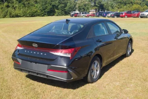 More photos of 2026 Hyundai Elantra SE at ALM Hyundai Florence, SC