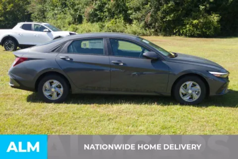 More photos of 2026 Hyundai Elantra SE at ALM Hyundai Florence, SC