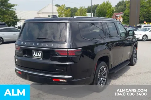 More photos of 2024 Jeep Wagoneer L Series II at ALM Hyundai Florence, SC