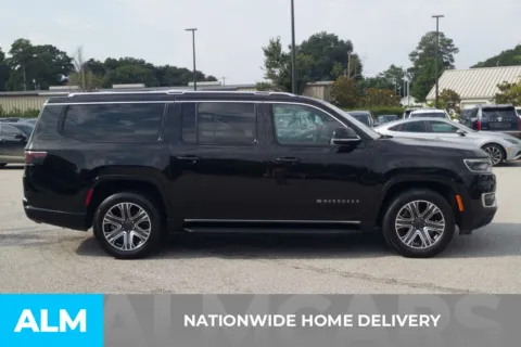 More photos of 2024 Jeep Wagoneer L Series II at ALM Hyundai Florence, SC
