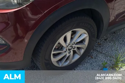 More photos of 2018 Hyundai Tucson SEL at ALM Hyundai Florence, SC