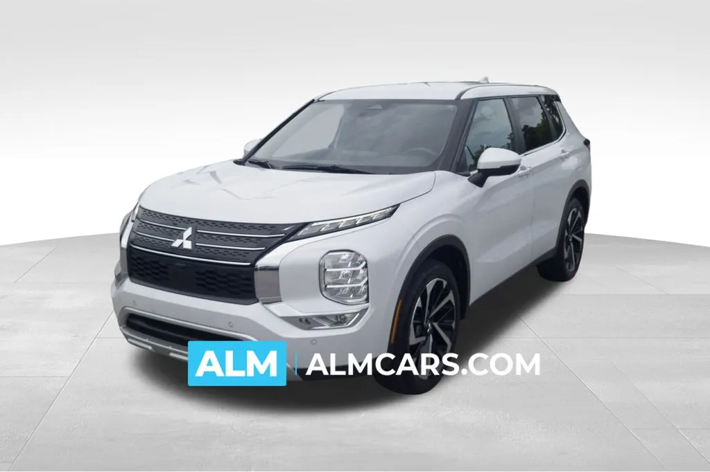 Blue 2024 Mitsubishi Outlander SE for sale in Florence, SC