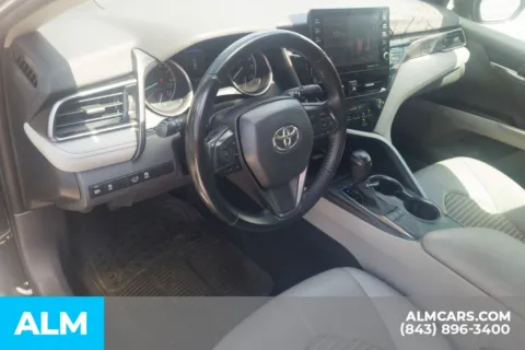 More photos of 2022 Toyota Camry SE at ALM Hyundai Florence, SC
