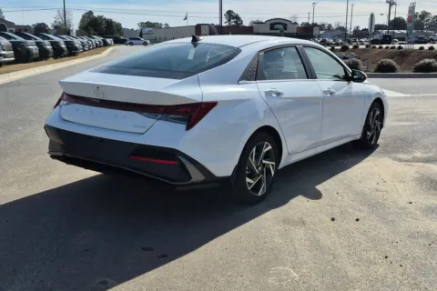 More photos of 2026 Hyundai Elantra Limited at ALM Hyundai Florence, SC