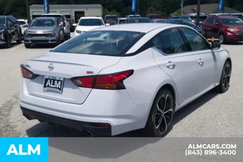 More photos of 2024 Nissan Altima 2.5 SR at ALM Hyundai Florence, SC