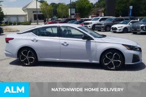 More photos of 2024 Nissan Altima 2.5 SR at ALM Hyundai Florence, SC