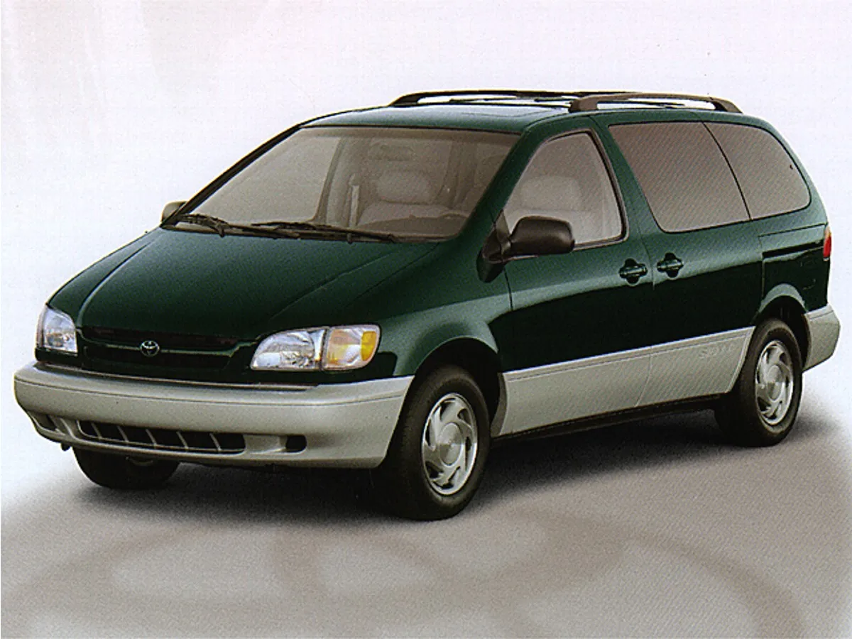 1998 Toyota Sienna XLE for sale in Florence, SC