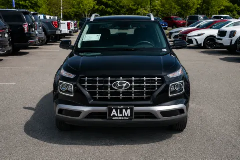 Photos of 2026 Hyundai Venue SEL for sale in Florence, SC at ALM Hyundai Florence