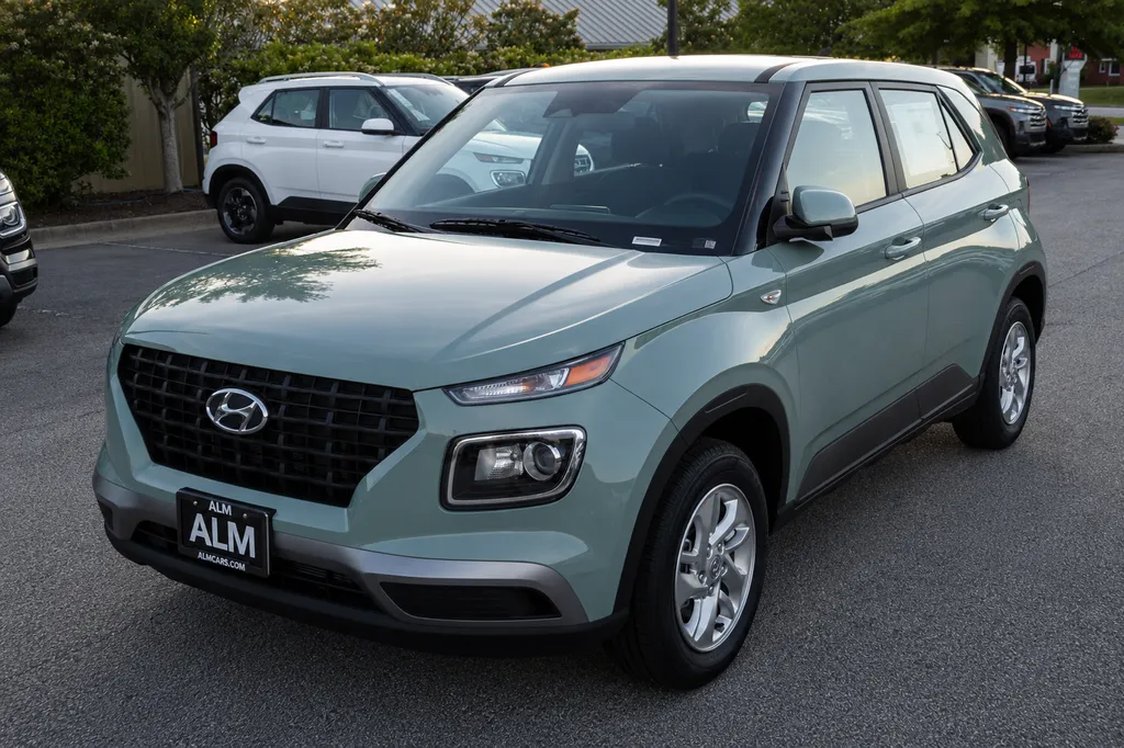 Green 2026 Hyundai Venue SE for sale in Florence, SC