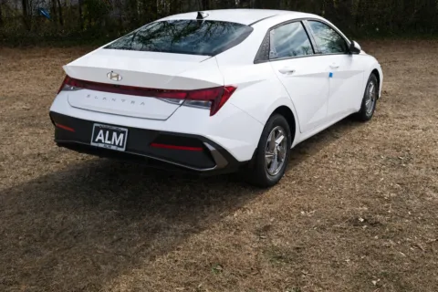 More photos of 2026 Hyundai Elantra SE at ALM Hyundai Florence, SC