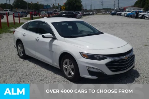 Photos of 2024 Chevrolet Malibu LT for sale in Florence, SC at ALM Hyundai Florence