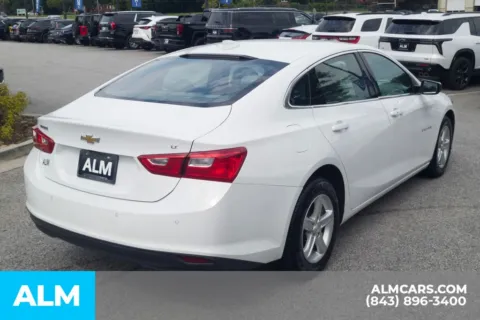 More photos of 2024 Chevrolet Malibu LT at ALM Hyundai Florence, SC