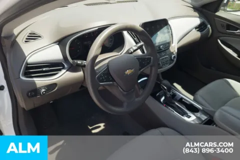 More photos of 2024 Chevrolet Malibu LT at ALM Hyundai Florence, SC