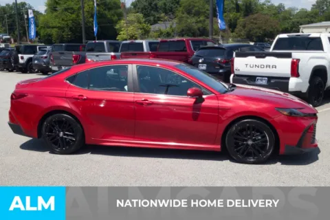 More photos of 2025 Toyota Camry SE at ALM Hyundai Florence, SC