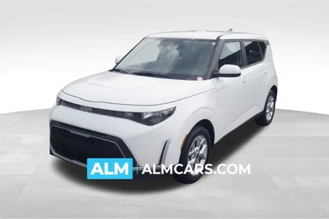 White 2025 Kia Soul LX for sale in Florence, SC