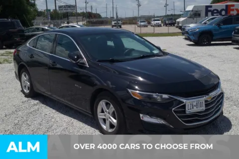 Photos of 2024 Chevrolet Malibu LT for sale in Florence, SC at ALM Hyundai Florence
