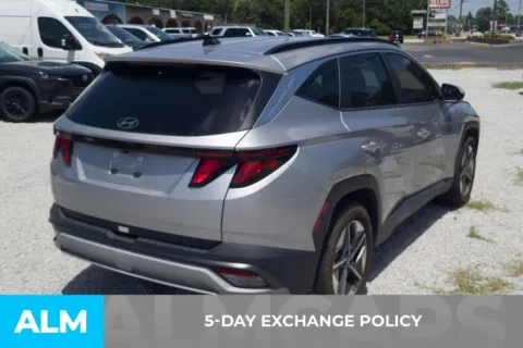 Another view of 2025 Hyundai Tucson SEL for sale in Florence, SC at ALM Hyundai Florence