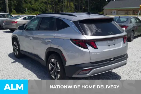 More photos of 2025 Hyundai Tucson SEL at ALM Hyundai Florence, SC