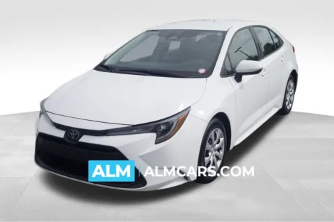 White 2024 Toyota Corolla LE for sale in Florence, SC