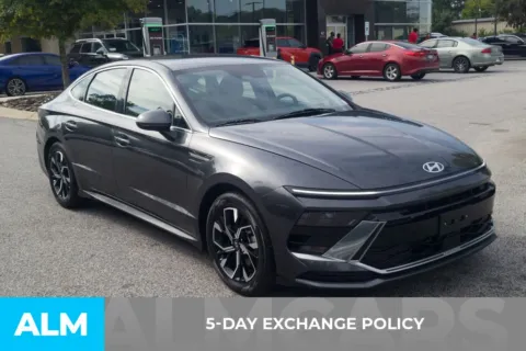 Another view of 2024 Hyundai Sonata SEL for sale in Florence, SC at ALM Hyundai Florence